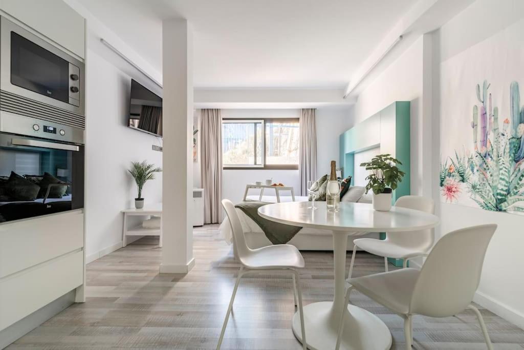 Playa Del Pirata Ikigai Apartment San Bartolomé Ngoại thất bức ảnh